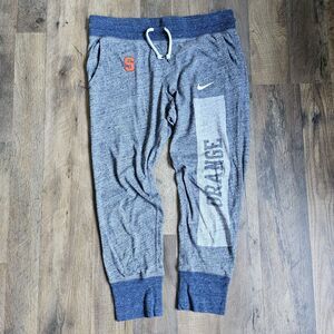 Nike Women's Marled Gray Capri Joggers – Size Small  Syracuse Orange